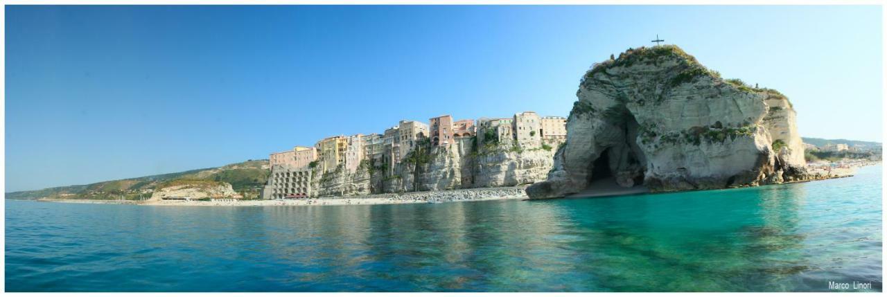 Апартаменты Astoria Tropea Centro Storico Экстерьер фото